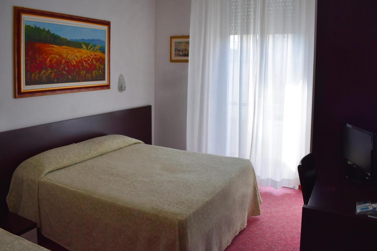 Hotel Igea Spiaggia بيلاريا-إيجيا مارينا المظهر الخارجي الصورة