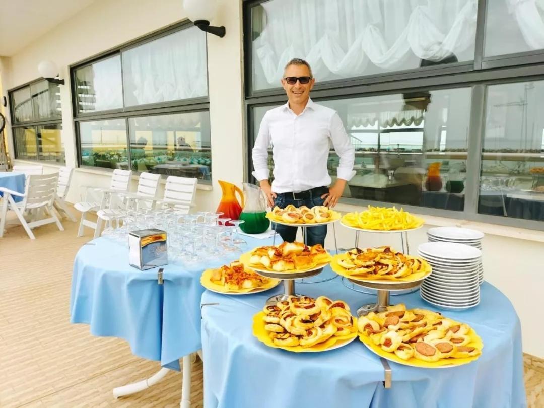 Hotel Igea Spiaggia بيلاريا-إيجيا مارينا المظهر الخارجي الصورة