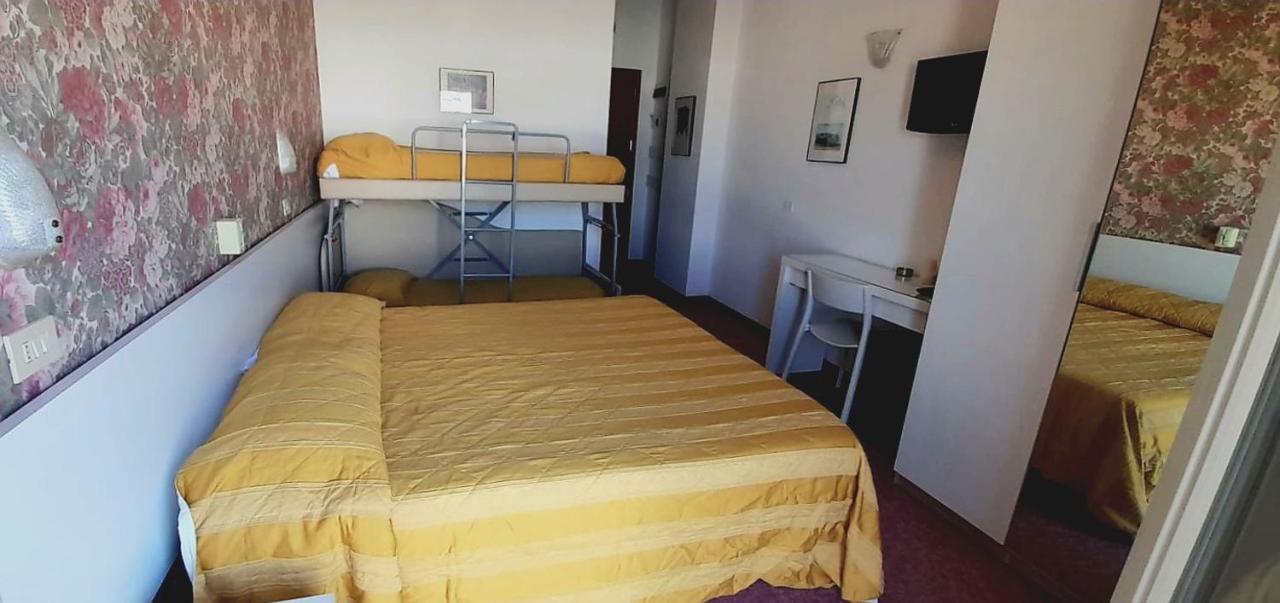 Hotel Igea Spiaggia بيلاريا-إيجيا مارينا المظهر الخارجي الصورة