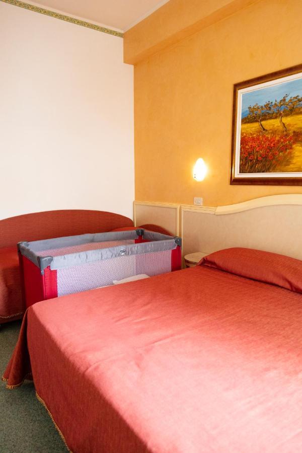 Hotel Igea Spiaggia بيلاريا-إيجيا مارينا المظهر الخارجي الصورة